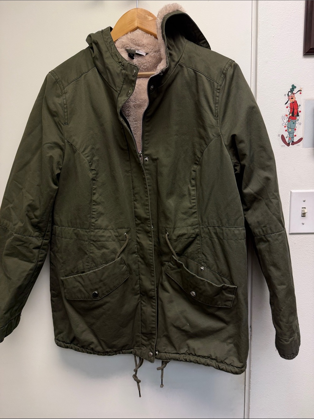 H&M Olive Green Hooded Parka with Beige Faux-Fur Lining